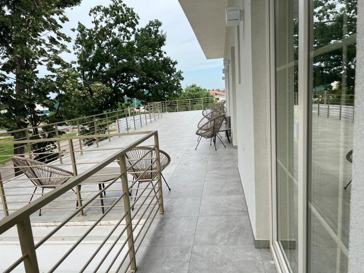 Hotel Ocaua Lui Cuza Tecuci Exteriér fotografie